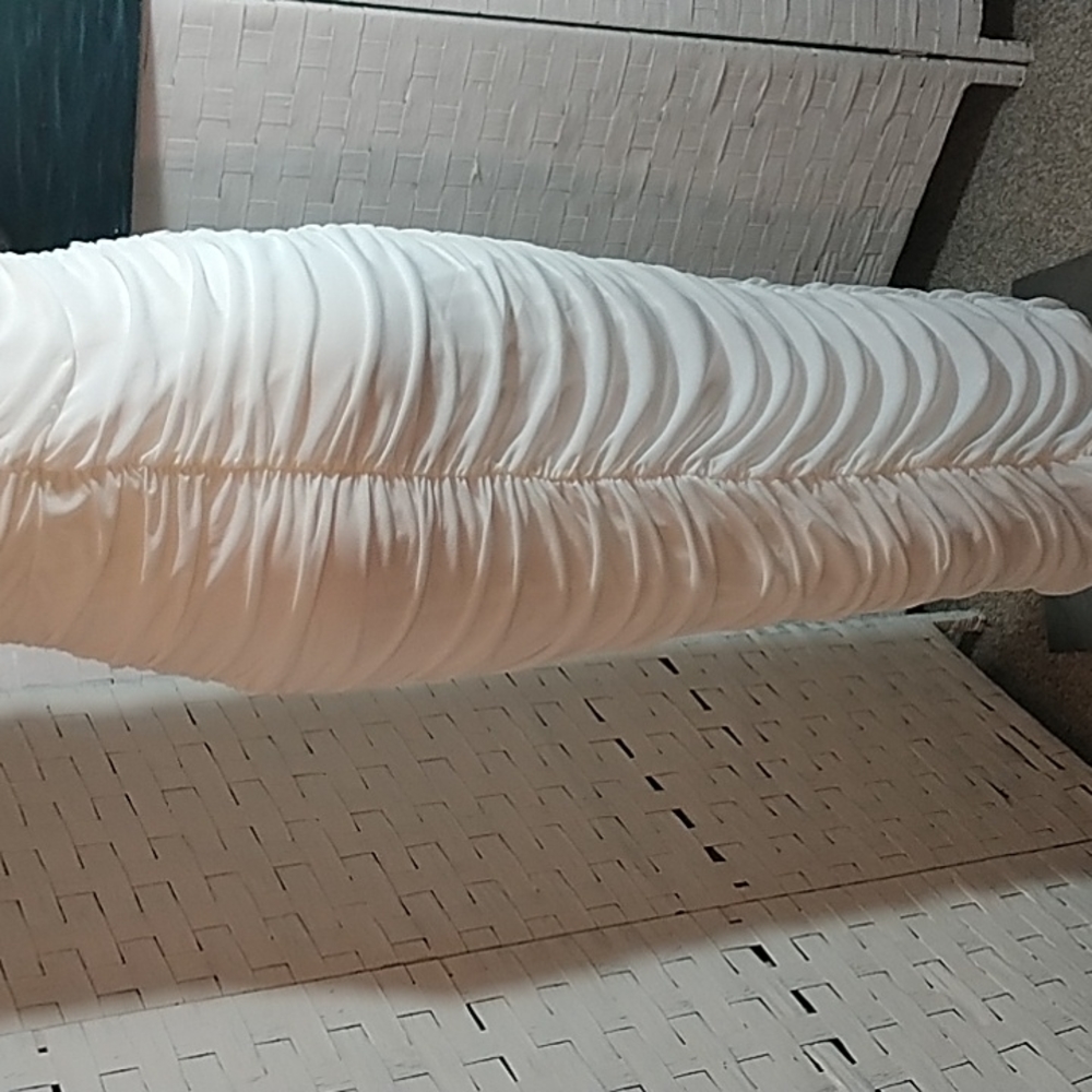 White Ruched Knit Maxi - Picture 7 of 7